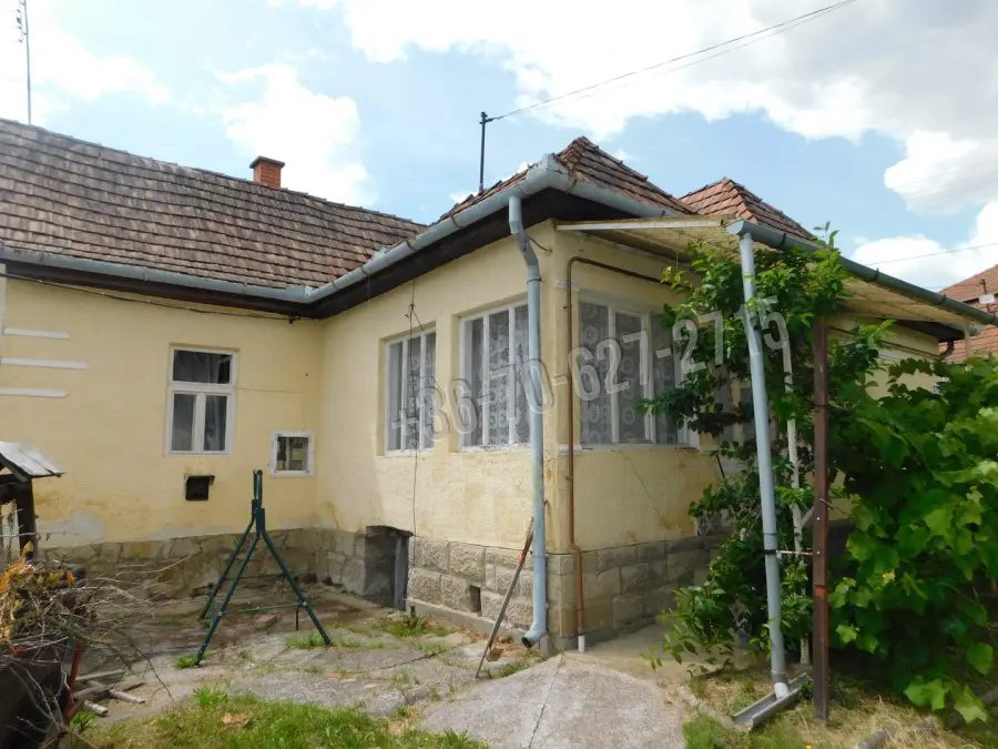 eladó családi ház, Bükkszék
