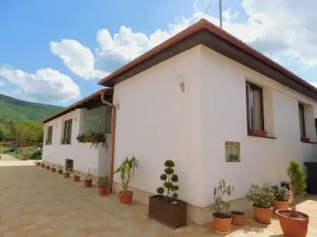 Eladó családi ház, Felsőtárkány 7 szoba 190 m² 170 M Ft