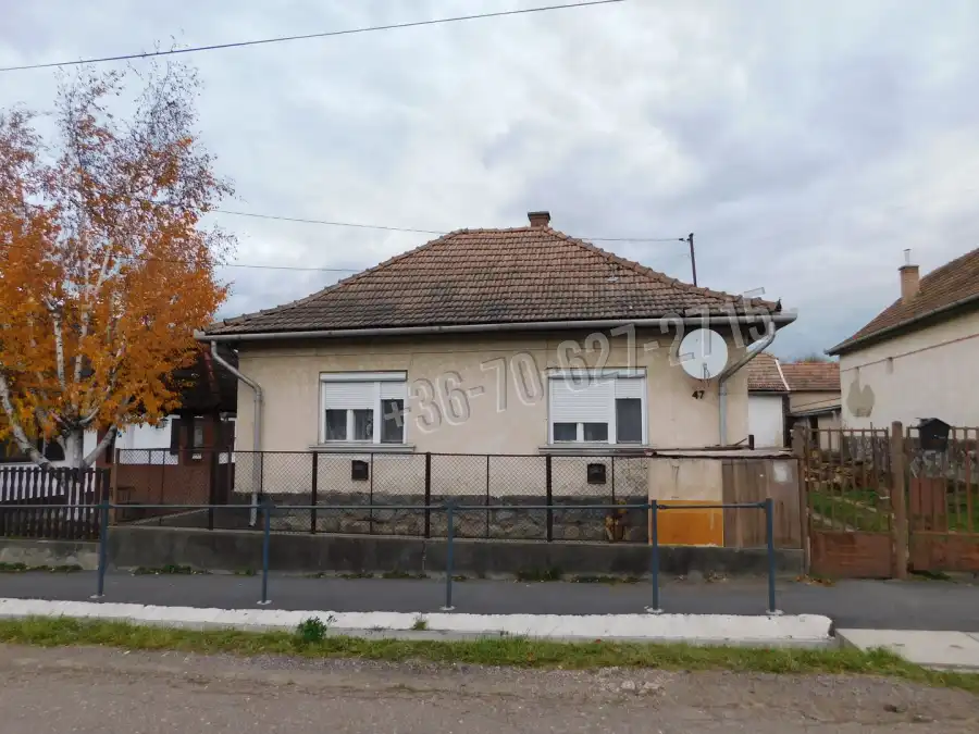 eladó családi ház, Mátraderecske