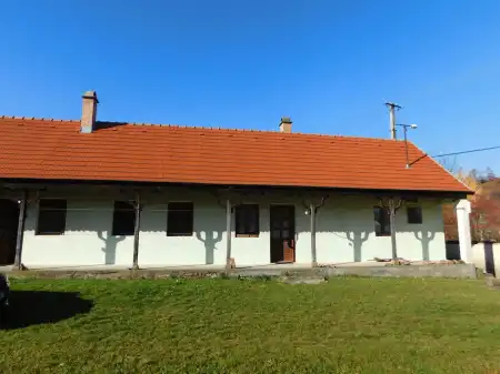 Eladó családi ház, Parád 2+1 szoba 70 m² 28 M Ft