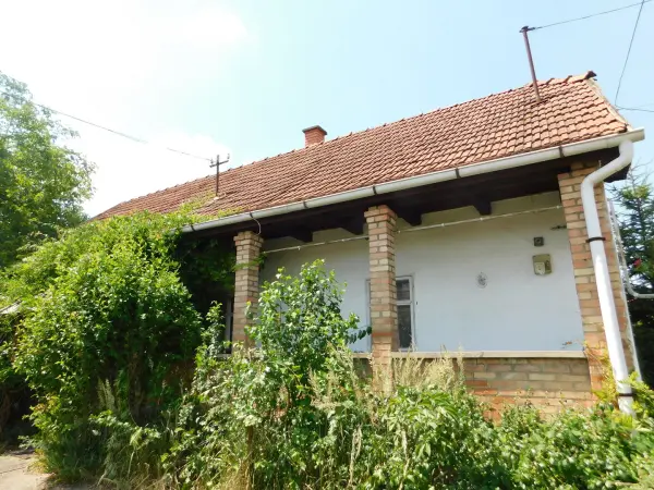 Eladó családi ház, Recsk 2 szoba 61 m² 14 M Ft