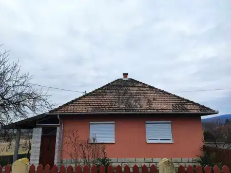 Eladó családi ház, Tarnaszentmária 3 szoba 95 m² 25 M Ft