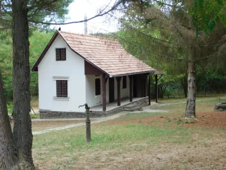 Eladó nyaraló, Parád 1 szoba 35 m² 26.9 M Ft
